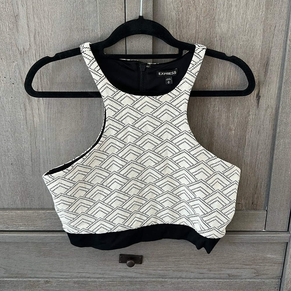 Express crop top
